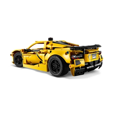 Gambar LEGO Technic Chevrolet Corvette Stingray Set 732 Pcs 42205 - Kuning