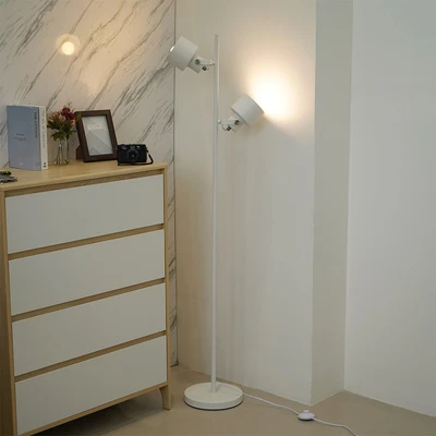 Gambar Informa Oslo Lampu Lantai - Putih