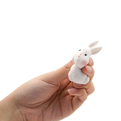 Gambar Molynk Squeeze Capsule Toy Egg Rabbit Random