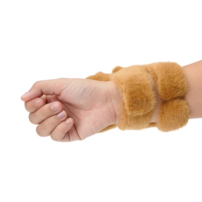 Gambar Pretty Missy Slap Bracelet Boneka Capybara Dengan Sayap Random