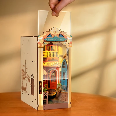 Gambar Rolife Puzzle 3d Romantic Venice Set 110 Pcs - Cokelat Kayu