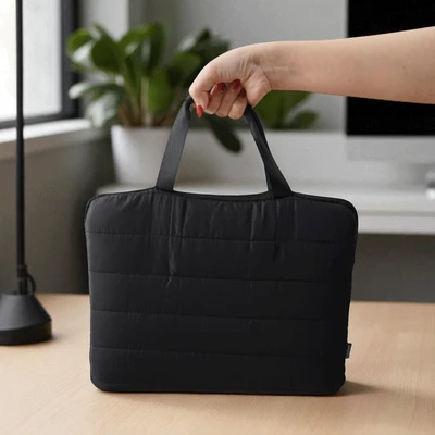 Gambar Passport Hailey Tas Laptop - Hitam