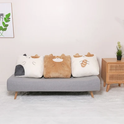 Gambar Forhom Bantal Sofa Dacron Persia Cat Triangular 50x32x32 cm - Cokelat