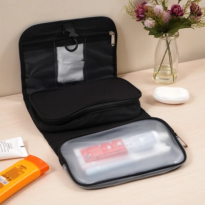 Gambar Passport Tas Organizer Toiletry Gantung - Hitam
