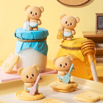 Gambar Funism Minifigure Butterbear Baked With Love Series Cubby Face Random