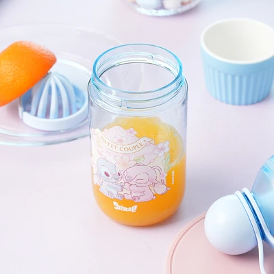 Gambar Ataru Botol Minum Tritan Dengan Pemeras Jeruk Stitch Round 550 ml - Biru