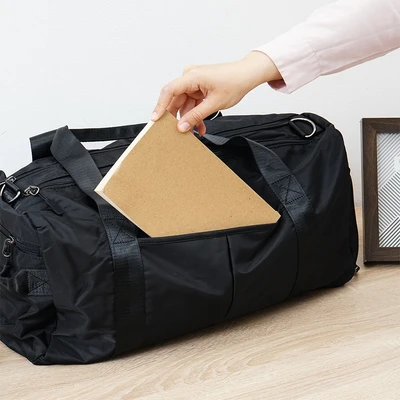 Gambar Passport Jane Tas Duffle - Hitam