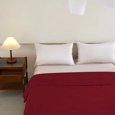 Gambar Selma 160x210 cm Bed Cover Microfiber - Merah Maroon