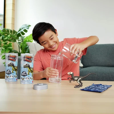 Gambar Jurassic World Figure Dino Reveal Random