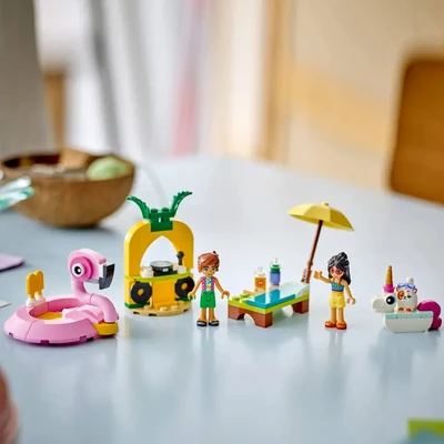 Gambar LEGO Friends Unicorn & Flamingo Pool Party Set 99 Pcs 42658 - Mix