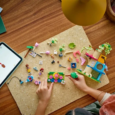 Gambar LEGO Friends Cat Birthday Party Set 321 Pcs 42666 - Mix