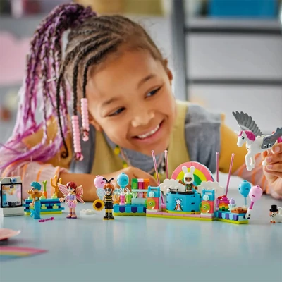 Gambar LEGO Friends Costume Party Set 261 Pcs 42661 - Mix