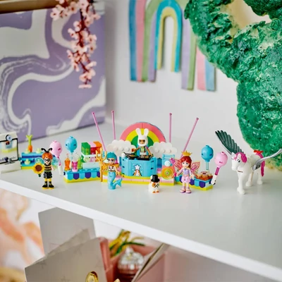 Gambar LEGO Friends Costume Party Set 261 Pcs 42661 - Mix