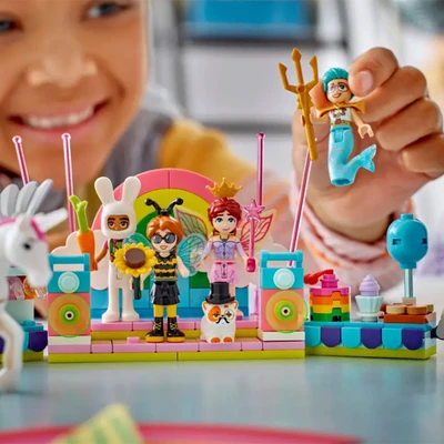 Gambar LEGO Friends Costume Party Set 261 Pcs 42661 - Mix