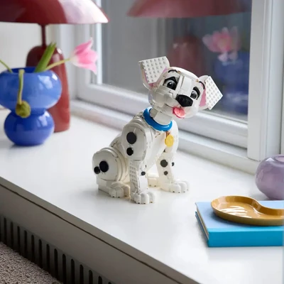 Gambar LEGO Disney 101 Dalmatians Set 1722 Pcs 43269 - Putih/hitam