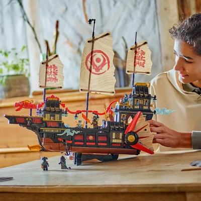 Gambar LEGO Ninjago The Temple Bounty Set 2387 Pcs 71848 - Mix