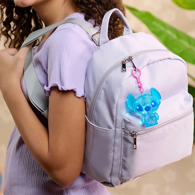 Gambar Stitch Gantungan Kunci Figure Glitter Beadsfilled 7.6 Cm Random