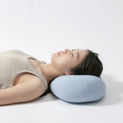 Gambar Forhom Mochi Bantal Sofa Microfiber Cooling Oval 27x55 cm - Biru