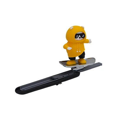 Gambar Otto Klasse Ornamen Dashboard Mobil Move Bear - Kuning