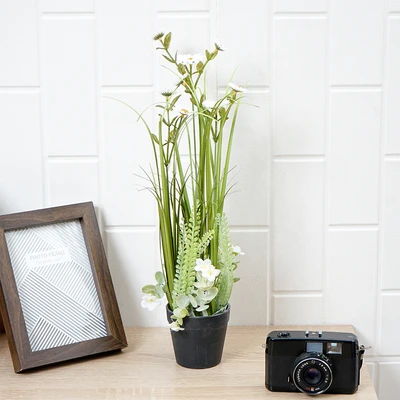 Gambar Informa Bunga Artifisial Chrysanthemum Dengan Pot 25x25x45 cm - Putih
