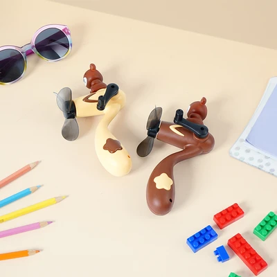 Gambar Ataru Kipas Angin Manual Bear - Cokelat