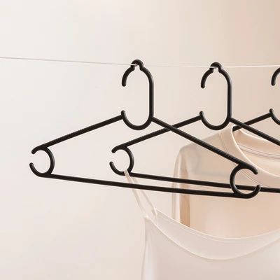 Gambar Selma Yovie Hanger Baju Plastik PP Loop 40.5 cm Set 5 pcs - Hitam