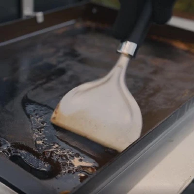 Gambar Weber Alat Pengikis Griddle - Silver/Hitam