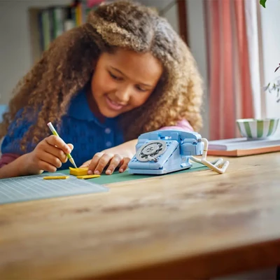 Gambar LEGO Creator 3 In 1 Retro Telephone Set 383 Pcs 31174 - Biru