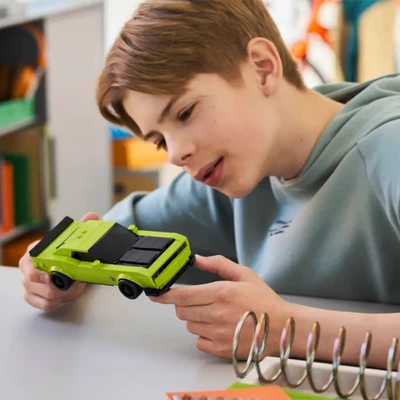 Gambar LEGO Speed Champions Dodge Challenger Srt Hellcat Set 390 Pcs 77237 - Hijau