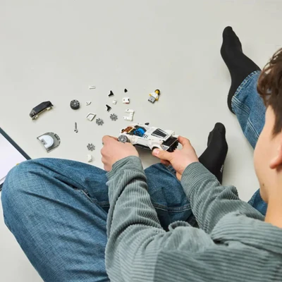 Gambar LEGO Speed Champions Bugatti Centodieci Set 291 Pcs 77240 - Putih