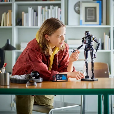 Gambar LEGO Star Wars K2so Set 845 Pcs 75434 - Hitam