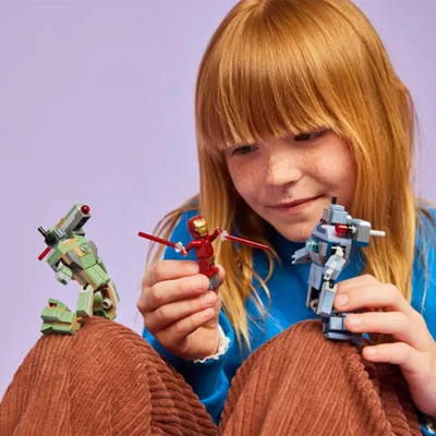 Gambar LEGO Marvel Iron Man & War Machine Vs Hammer Drones Set 204 Pcs 76320 - Mix