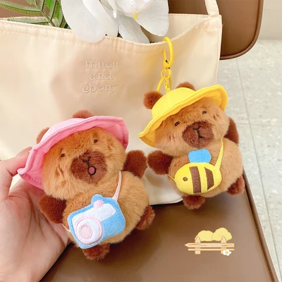 Gambar Capybara Gantungan Kunci Doll Travel Random