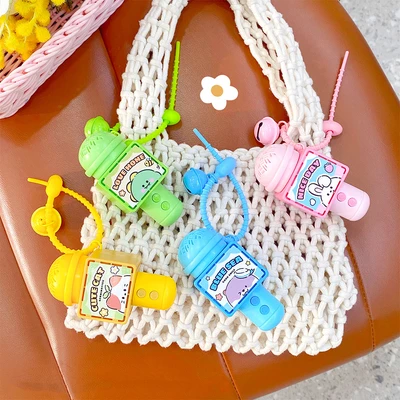 Gambar Kiddy Fun Gantungan Kunci Mini Microphone Random