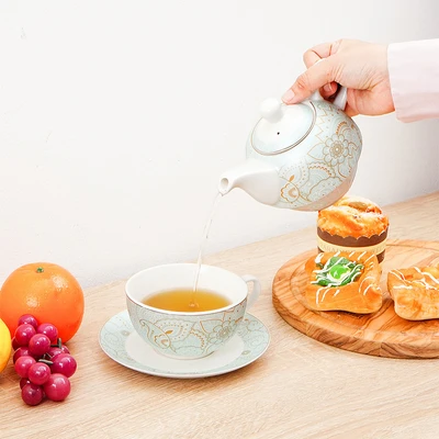 Gambar Delicia Alica Teko & Cangkir Teh Keramik Bone China Stackable Set 3 Pcs - Putih