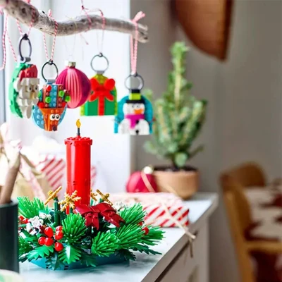 Gambar LEGO Christmas Ornament Selection Set 153 Pcs 40744 - Mix