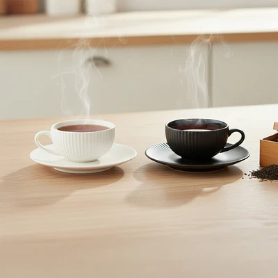 Gambar Delicia Striplet Cangkir Keramik Bone China Dengan Saucer 220 ml Set 2 Pcs - Hitam/Putih