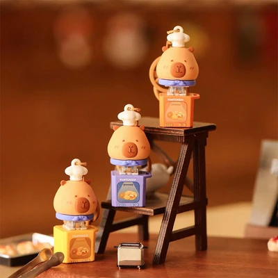Gambar Tuntunzai Bakery Gantungan Kunci Wood Fish Button Random