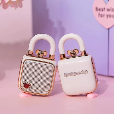 Gambar Divoom Lovelock Speaker Bluetooth Portable - Pink