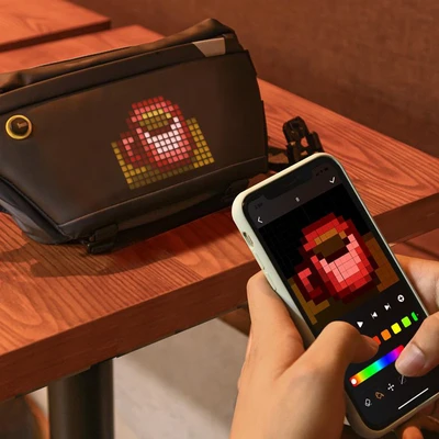 Gambar Divoom Pixoo Tas Selempang - Hitam