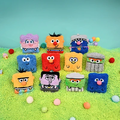 Gambar Reese Sesame Street Gantungan Kunci Boneka Mini Random