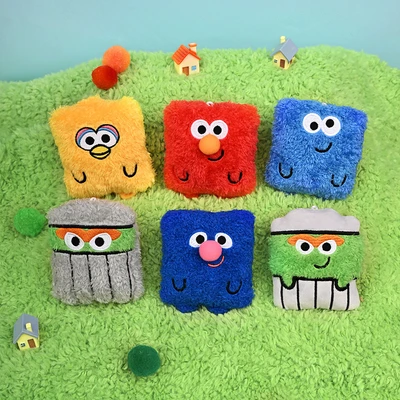 Gambar Reese Sesame Street Gantungan Kunci Boneka Mini Random