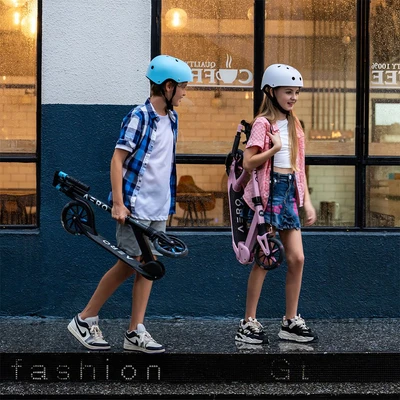 Gambar Paso Aero Skuter Big Wheels Dengan Lampu A5 - Hitam