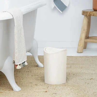 Gambar Tatay Tempat Sampah Kamar Mandi Tutup Swing Plastik Eco Friendly 6 Liter - Krem