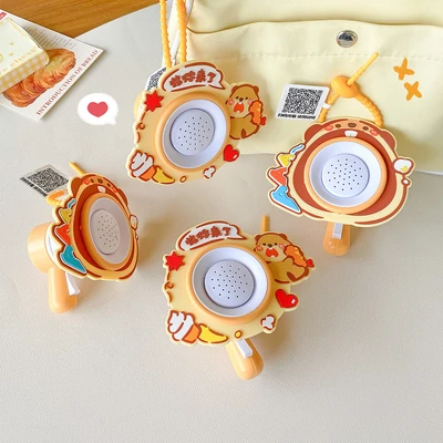Gambar Kiddy Fun Gantungan Kunci Handrope Groundhog Shout Horn Random