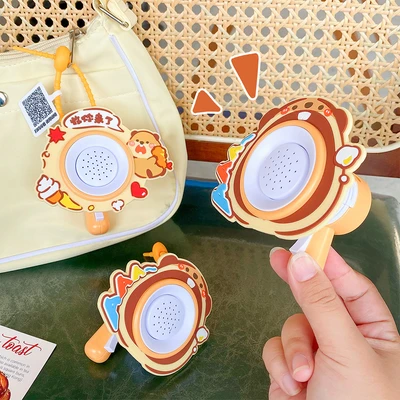 Gambar Kiddy Fun Gantungan Kunci Handrope Groundhog Shout Horn Random