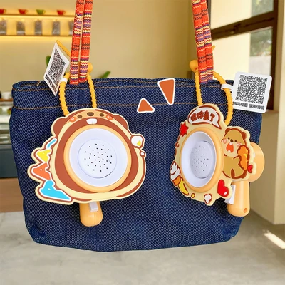 Gambar Kiddy Fun Gantungan Kunci Handrope Groundhog Shout Horn Random