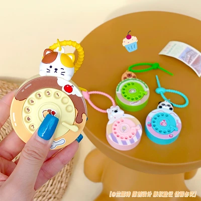 Gambar Kiddy Fun Gantungan Kunci Handrope Party Gourmet Turntable Phone Random