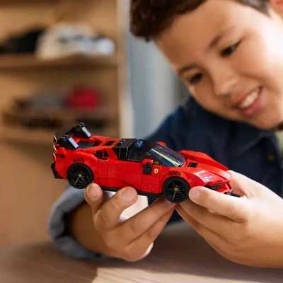 Gambar LEGO Speed Champions Ferrari Sf90 Xx Stradale Sports Car Set 339 Pcs 77254 - Merah