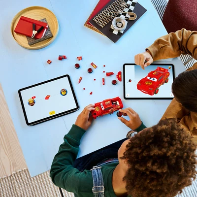 Gambar LEGO Speed Champion Lightning Mcqueen Set 270 Pcs 77255 - Merah